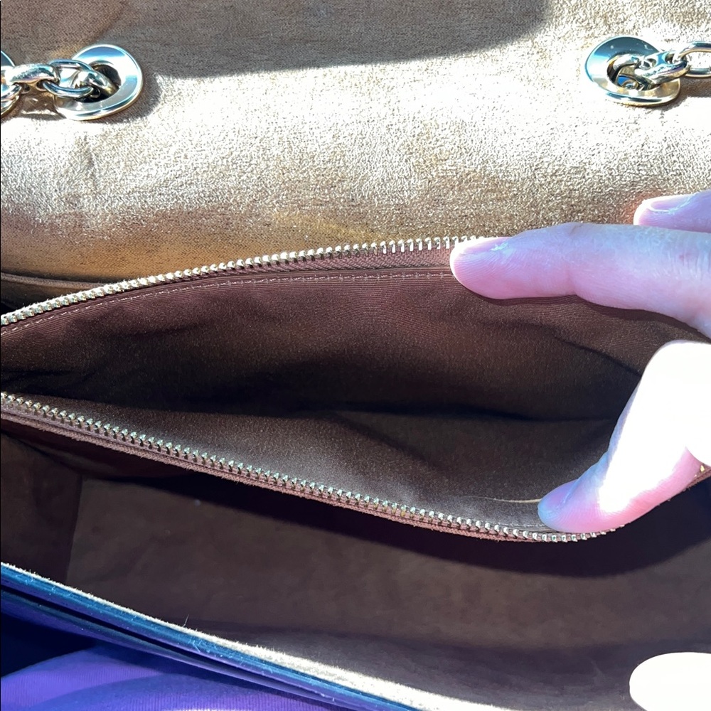 Lane Shoulder Bag - Picture 9 of 10